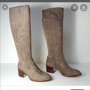 BCBG Generation boots!